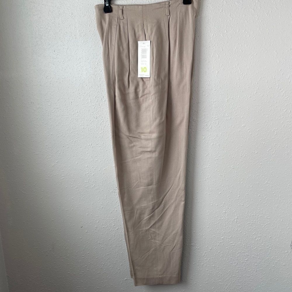 NWT Liz Claiborne Tan Slack Pants Size 10